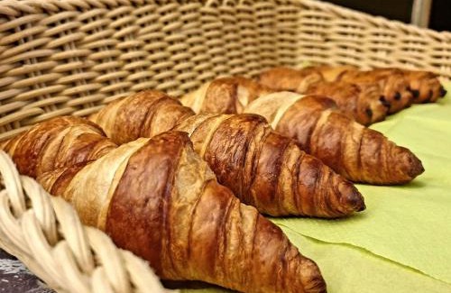 Gueret Hotel | Relaxing Stay at Brit Hotel Confort Auclair with Ocean Views