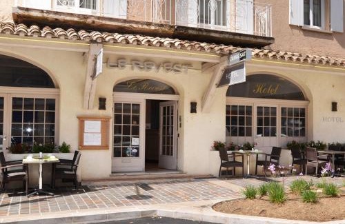 Sainte-Maxime City Centre Hotel | Beachfront Hotel Le Revest: Pet-Friendly with Pool & Views
