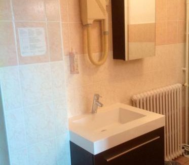 Varennes-Vauzelles Hotel | Discover Brit Hotel Magdalena: Family-Friendly & Pet Welcoming