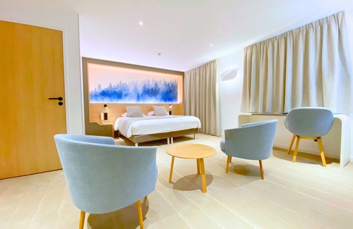 Lecousse Hotel | Relax at Brit Hotel Piscine & Spa - Fougères, Rated 9.2/10