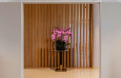 Rosny-sous-Bois Hotel | Elegant Brit Hotel Privilège in Paris Rosny-sous-Bois