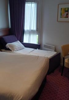 Joue-les-Tours Hotel | Discover Brit Hotel Tours Sud – Le Cheops with Great Amenities