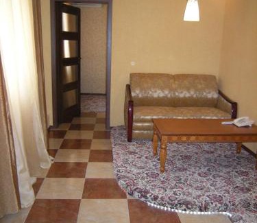 Kharkiv Hotel | Experience Britaniya: Oceanfront Bliss with a Pool & Spa