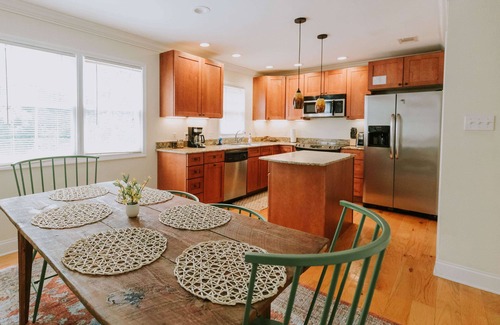 Biloxi Condo | Ideal Britt's Creek Condo: Ocean View Retreat in Ocean Springs