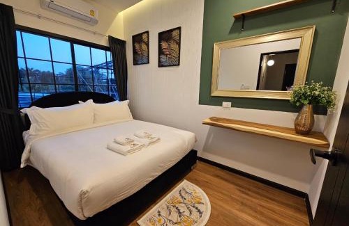 Na Chom Thian Villa | Serene Brittany Pool Villa - Family-Friendly Retreat in Pattaya