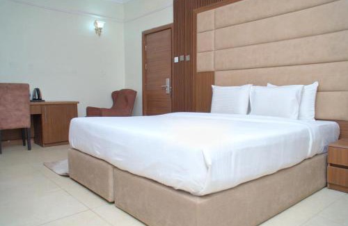 Abuja Hotel | Brix Royale Suites