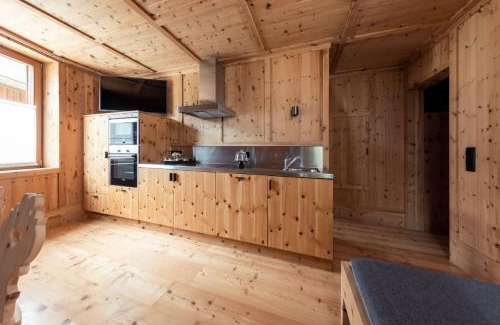 Ramsau im Zillertal Apartment | Exceptional Brizerhaus: Child-Friendly & Guest Rated 9.6
