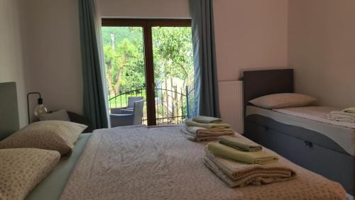 Postojna Apartment | Brne Family House