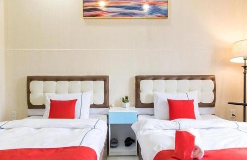 District 6 Apartment | Family-Friendly Stay at Bro Hotel in Quận 6, Bay Luxury
