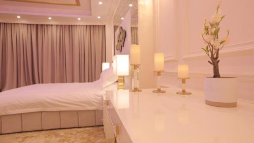 Taif Apartment | Discover برود: 4-Star Comfort with Family-Friendly Amenities