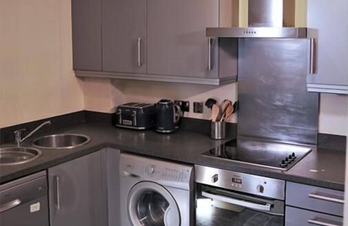 Wolverhampton Apartment | Broad Gauge Apartments: Pet-Friendly Retreat with Breakfast