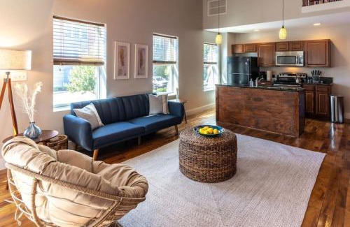 Pendleton Apartment | Broadway Suites - Downtown Condos with Pet-Friendly Perks