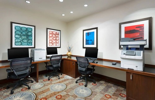 Central Park South House | Stylish Times Square Stays with Pet-Friendly Amenities