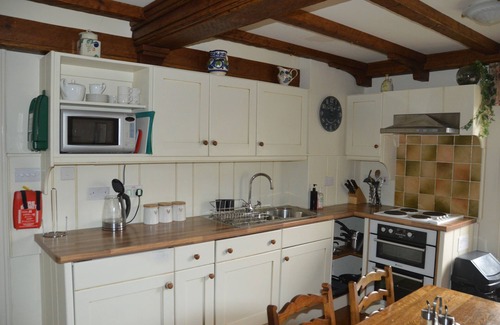 Pickering Cottage | Relax at Brock Cottage with Hot Tub & Pet-Friendly Perks