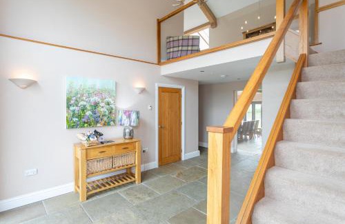Appleby-in-Westmorland House | Experience Brockram & Keld Barns: 4-Star Getaway with Hot Tub
