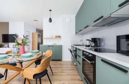 Bronowice Apartment | Cozy 1 Bedroom with Balcony & Family-Friendly Amenities