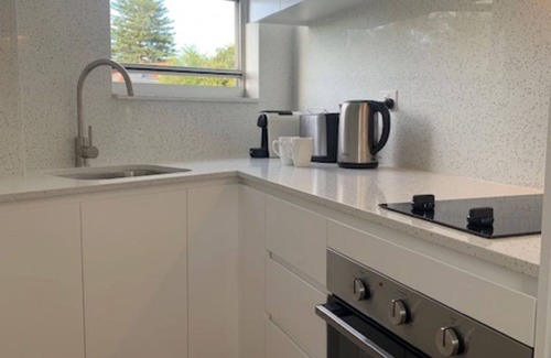 Waverley Apartment | Inviting Bronte Beach Apartment with Oceanfront Views