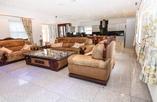 Oakworth Cottage | Bronte View Hideaway