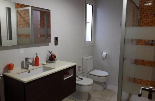 El Pinell de Brai House | Family-Friendly Bronx Hotel with Great Guest Ratings