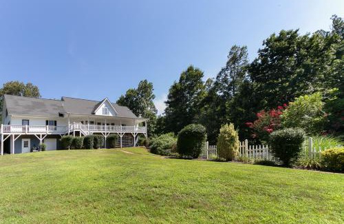 Weaverville House | Brook Knoll: Pet-Friendly Mountain Retreat with Pool & Spa