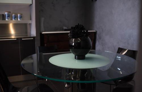 Vasto Apartment | Inviting Brooklyn Apartment with Hot Tub & Family-Friendly Vibe