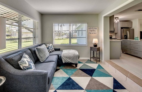 Fort Myers House | Brook Cottage: River Access, Art & Edison Estate Awaits