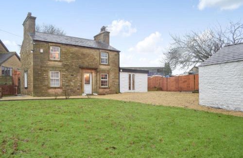 Knott End-on-Sea House | Brookside Cottage: Guest Rated 9.6, Pet & Child Friendly