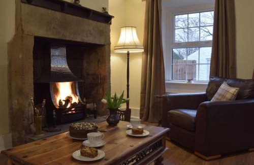 Knott End-on-Sea House | Brookside Cottage: Guest Rated 9.6, Pet & Child Friendly