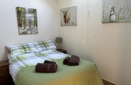 Keith House | Discover Broomhead Cottages: Child-Friendly Retreats