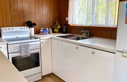 Broulee House | Cozy Broulee Beach House - Family Friendly with Ocean Views