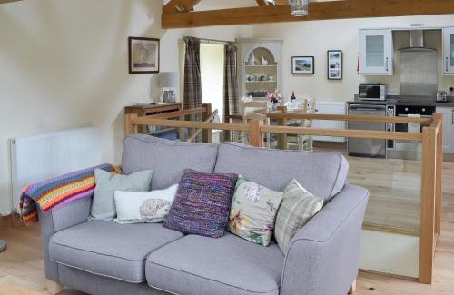 Kirkby Stephen House | Cozy Brow View Cottage: Pet & Child Friendly Retreat