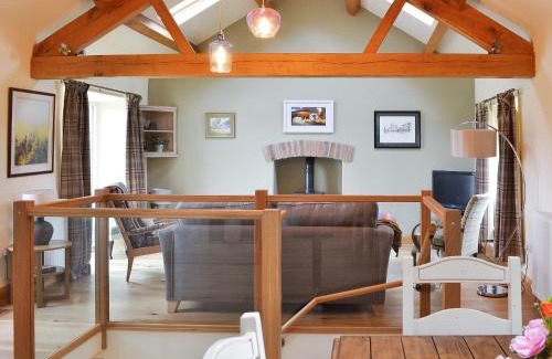 Kirkby Stephen House | Cozy Brow View Cottage: Pet & Child Friendly Retreat