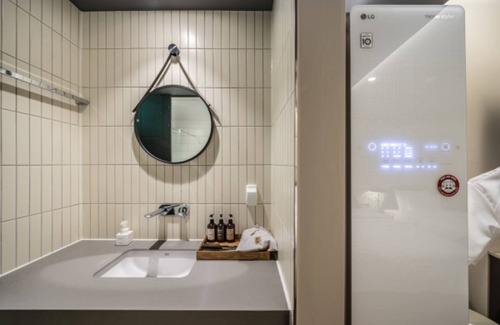 Dongnae District Hotel | Eco-Friendly Brown Dot Hotel Near Busan Sajik Stadium