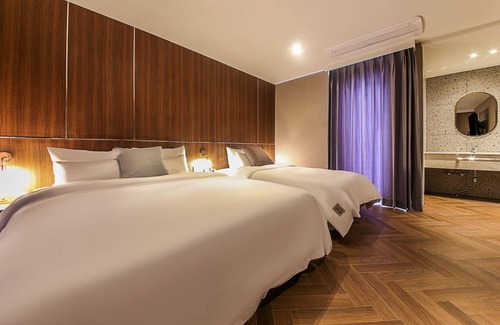 Busan Hotel | Discover Brown Dot Hotel Nampo Chungmu: Eco-Friendly Comfort