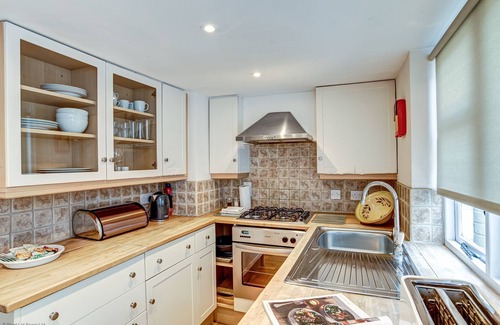 Woodstock Cottage | Cozy Browns Lane Woodstock Cottage - Family-Friendly Escape
