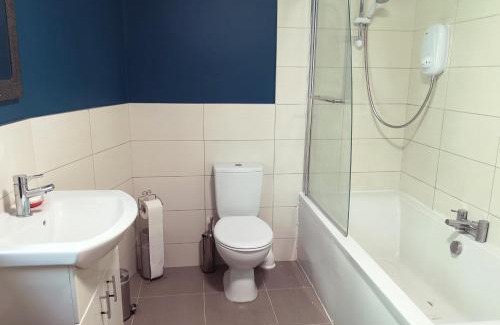 Kentstown Apartment | Ultimate Family Retreat at Brownstead Cottage, Rated 10/10