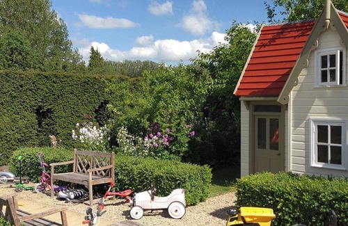 Chipping Norton Apartment | Cozy Bruern Cottages - Perfect Getaway for Families