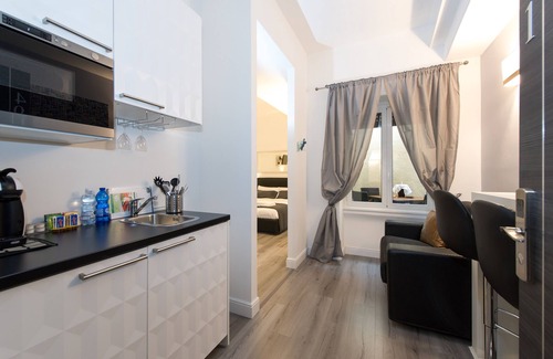 Rione XIV Borgo House | Brunelleschi Holidays: Eco-Friendly Stay with Spa & Breakfast