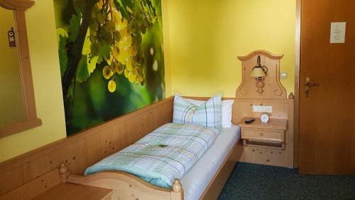 Bruttig-Fankel House | Top-Rated Brunnenhof: Family-Friendly with Breakfast Included