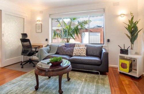 Brunswick East Apartment | Family-Friendly Brunswick East Villa - 4-Star Comfort Awaits