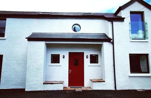 Bryansford Apartment | Outstanding Bryansford Cottage Stables - Pet & Child Friendly