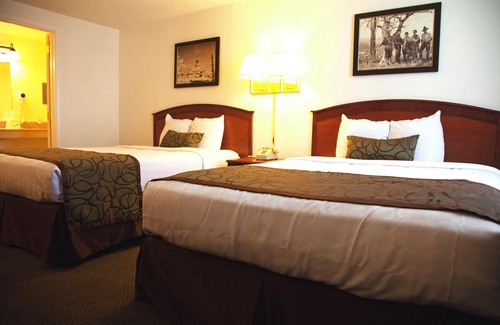 Bryce Canyon Hotel | Explore Bryce View Lodge with Spa & Dining Options