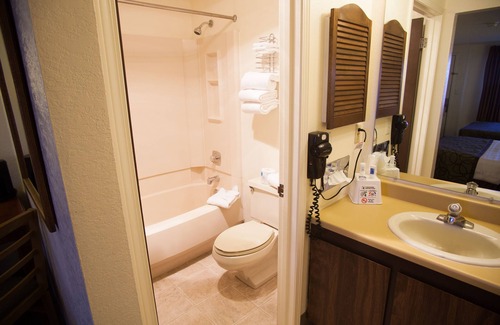 Bryce Canyon Hotel | Explore Bryce View Lodge with Spa & Dining Options