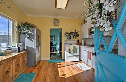 Glendale House | Explore Bryce/Zion Cottage: 10/10 Rated with Pool & Free Parking