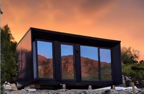 Solfjellsjoen Apartment | Family-Friendly Brygga på Dønna with Hot Tub & Kitchen Access