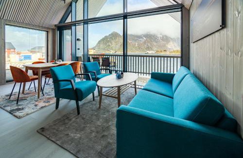 Henningsvaer Apartment | Family-Friendly Bryggeleilighet in Henningsvær - 9/10 Rated
