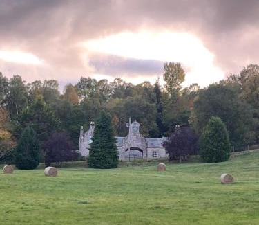 Aberlour House | Perfect Getaway at Brylach Steading - Family & Pet Friendly
