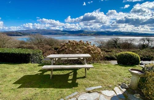 Borth-y-Gest House | Bryn Eithin