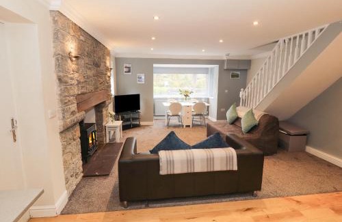 Bethesda House | Bryn