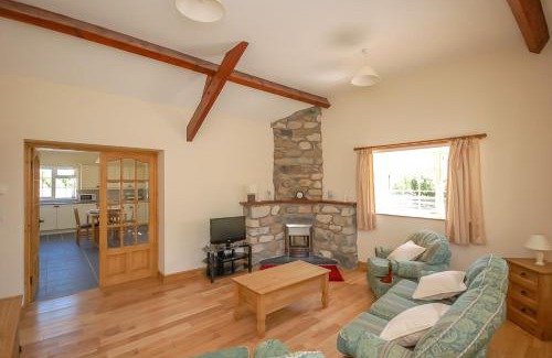 Rhyd-y-clafdy House | Bryncaled